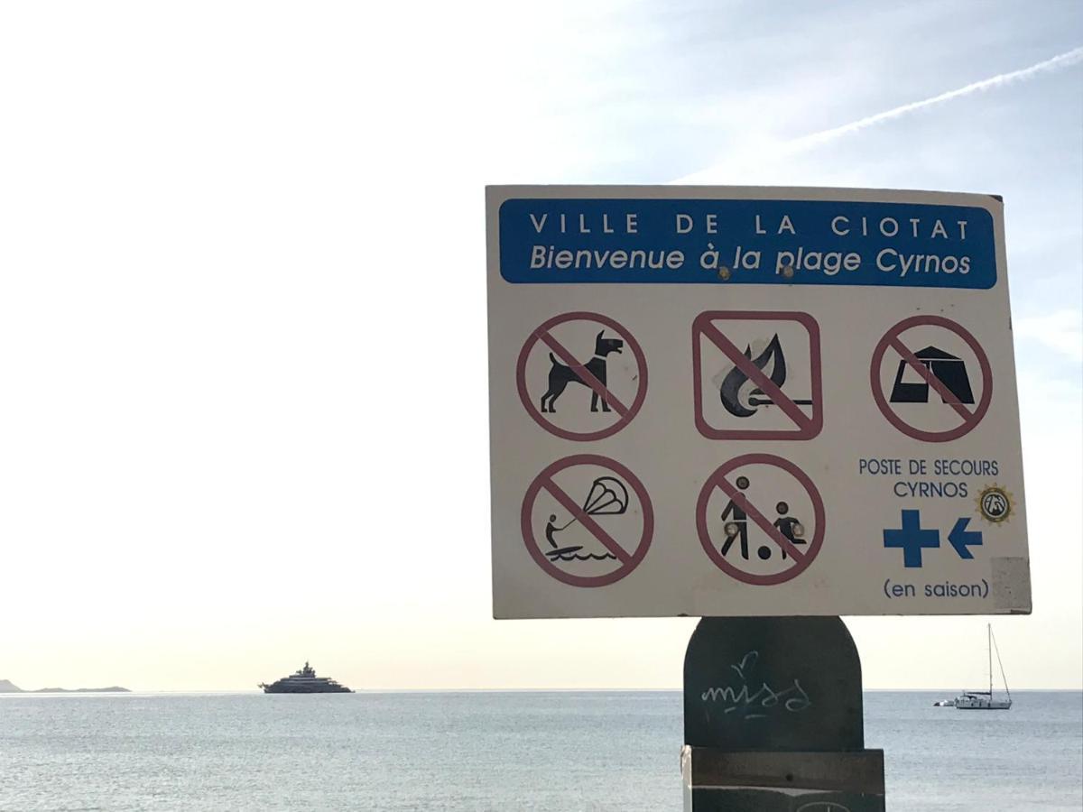 Appartement Le Cosi 2 -Bord De Mer- La Ciotat Bagian luar foto