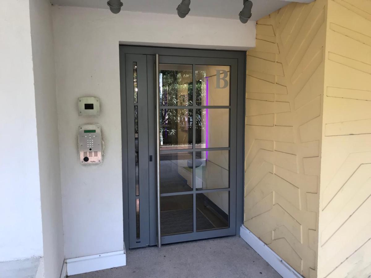 Appartement Le Cosi 2 -Bord De Mer- La Ciotat Bagian luar foto