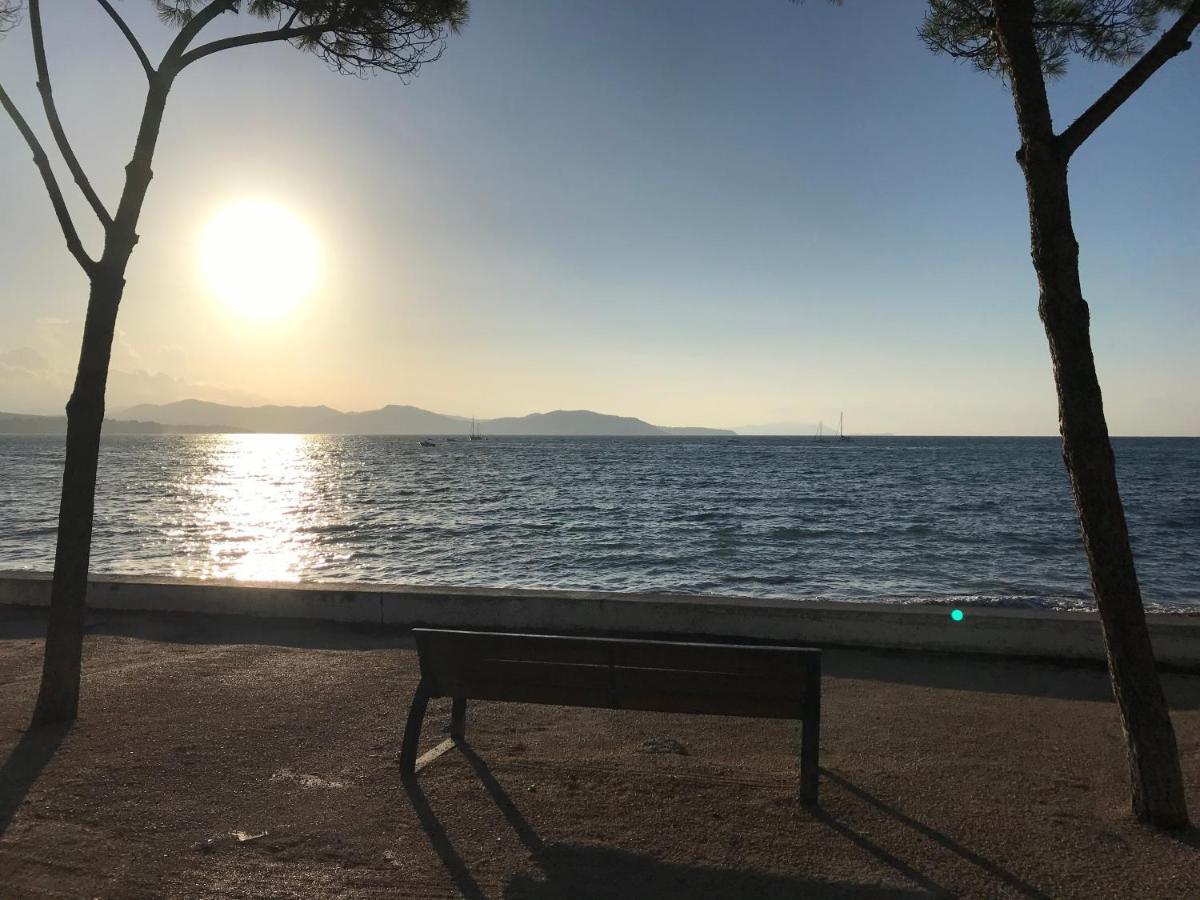 Appartement Le Cosi 2 -Bord De Mer- La Ciotat Bagian luar foto