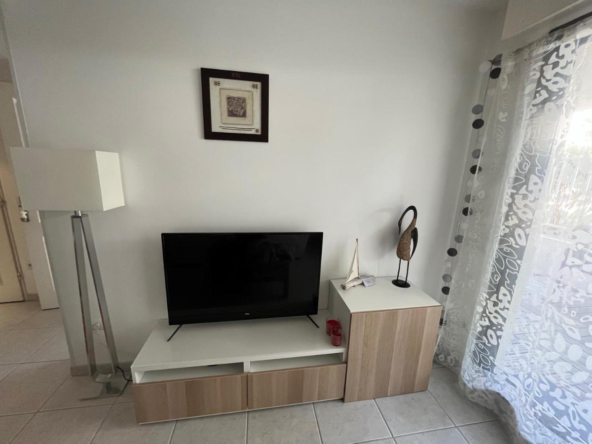 Appartement Le Cosi 2 -Bord De Mer- La Ciotat Bagian luar foto